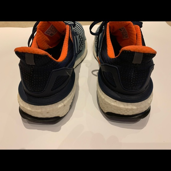 Men’s Adidas Energy Boost Running shoes - Picture 6 of 14